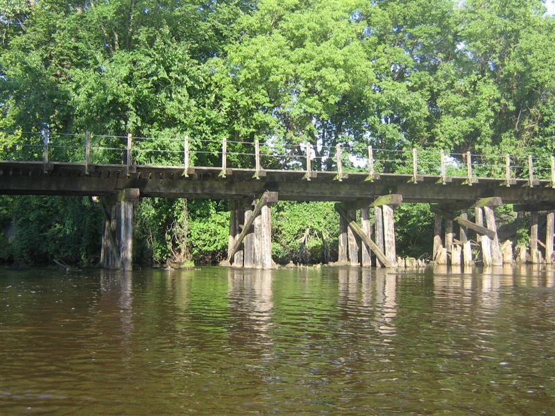 Ellistone Canoe Rentals photo gallery Canoe the LaCrosse river in